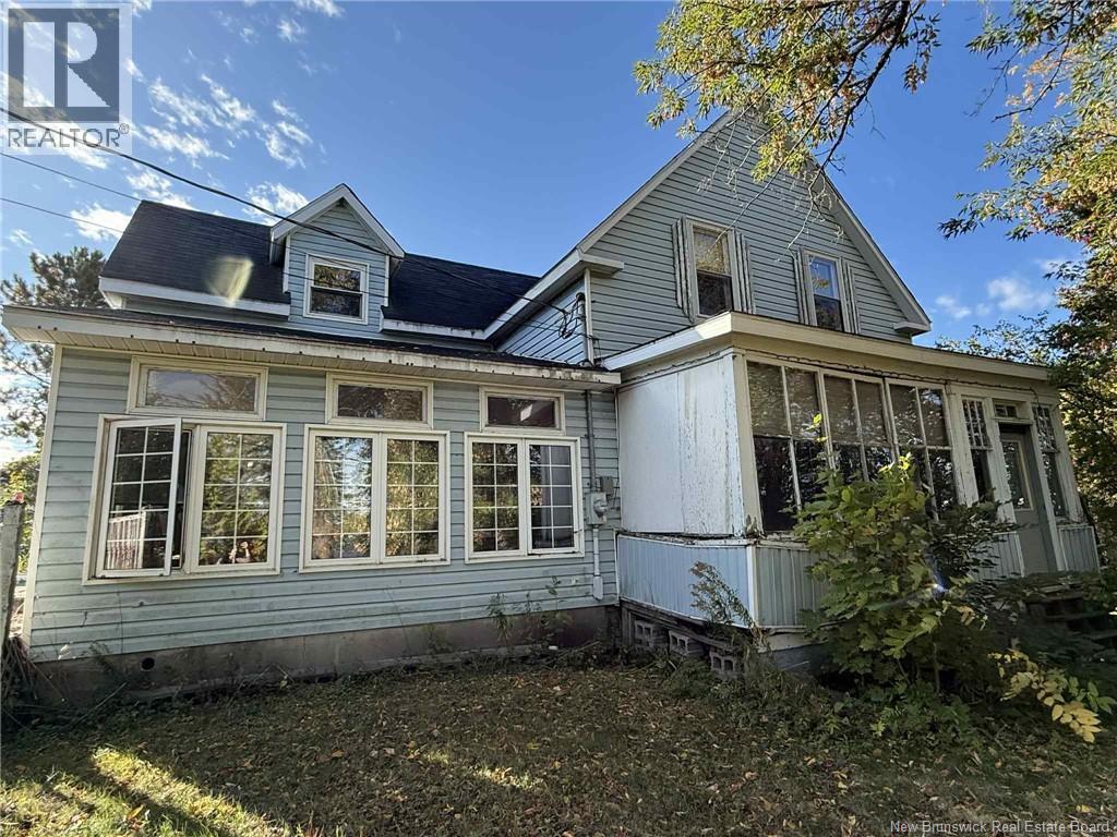 1624 Water St, Miramichi, NB E1N 1A8