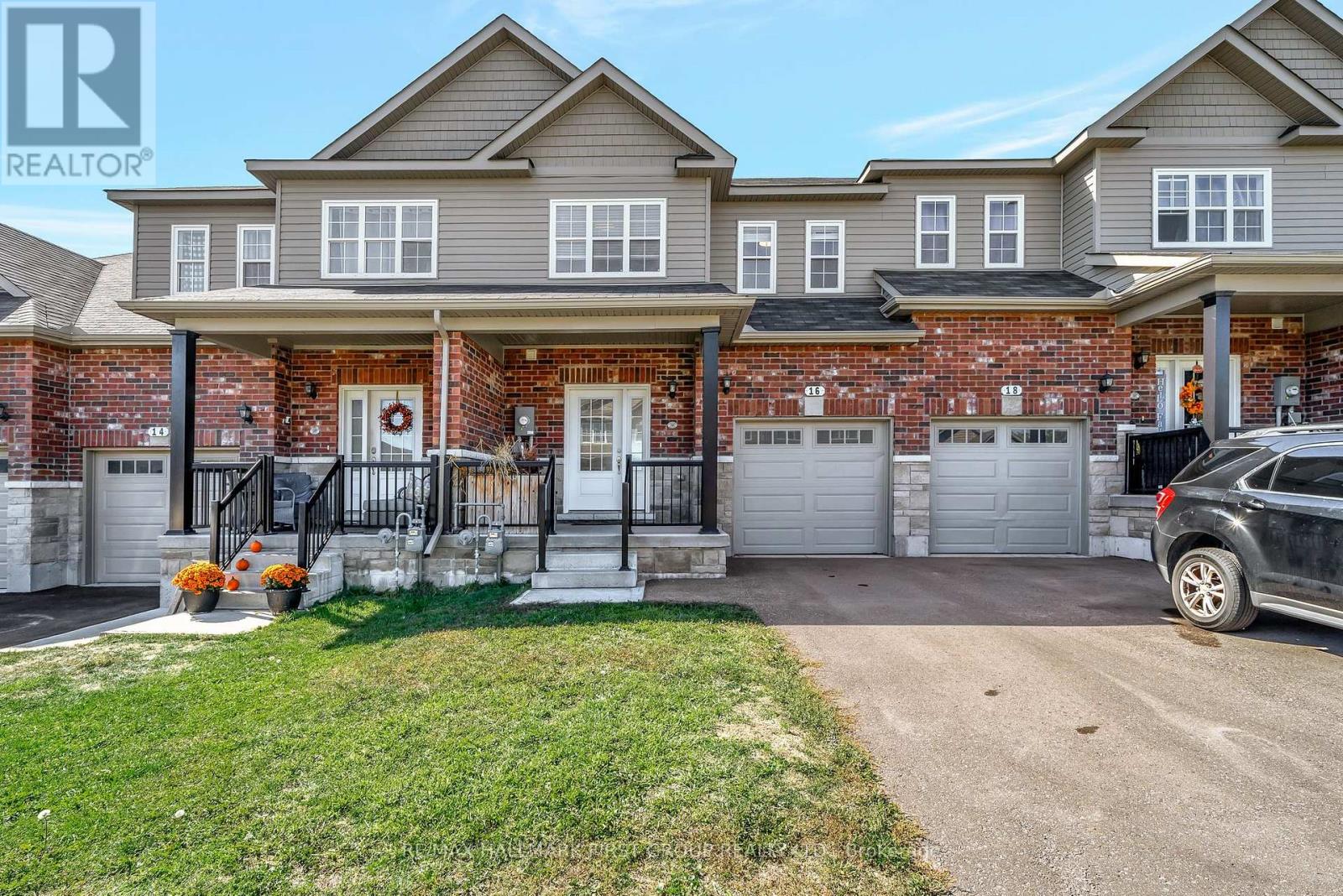 16 Tolman St, Brighton, ON K0K 1H0