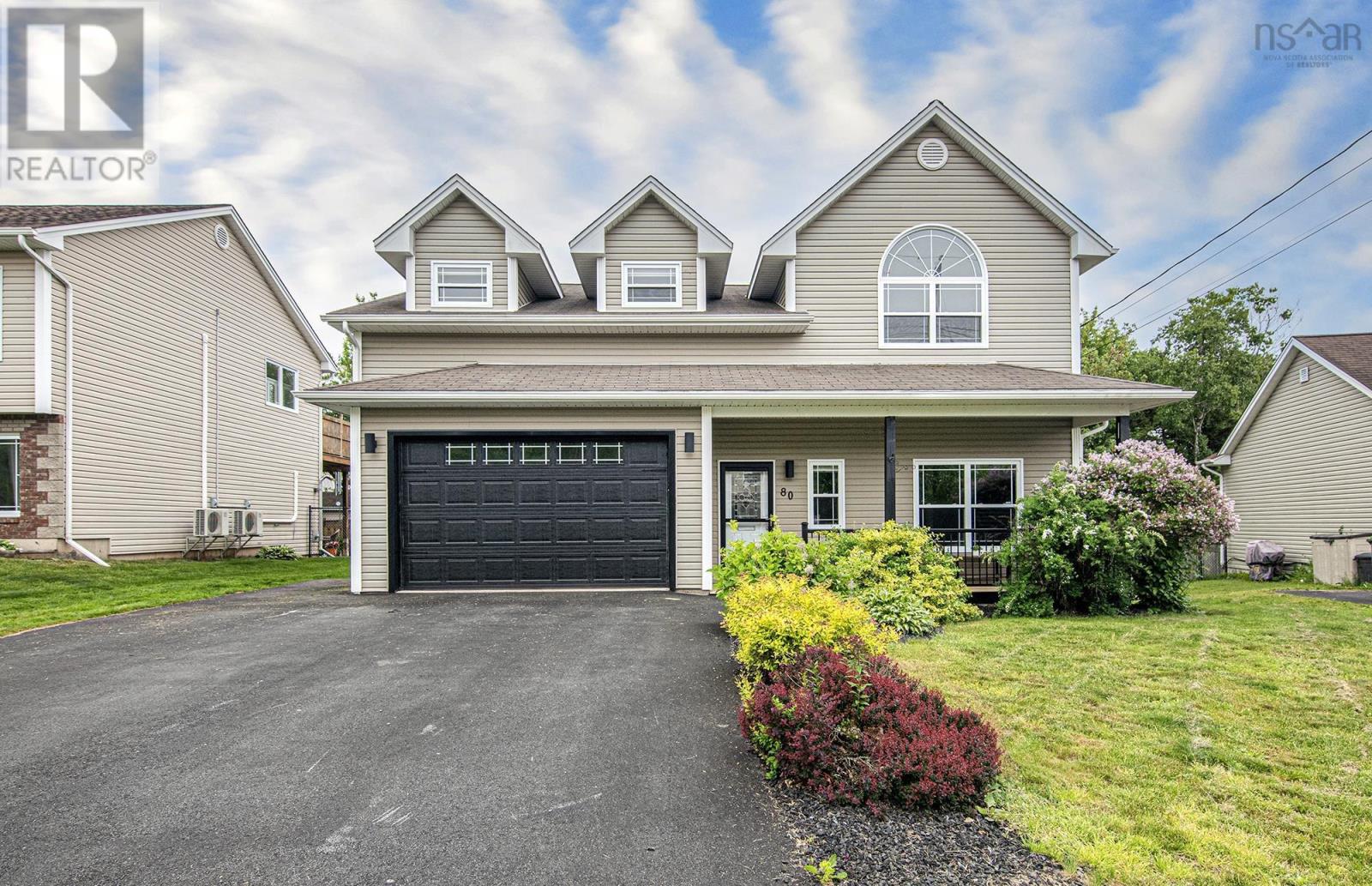 80 Lundy Dr, Cole Harbour, NS B2W 6M4