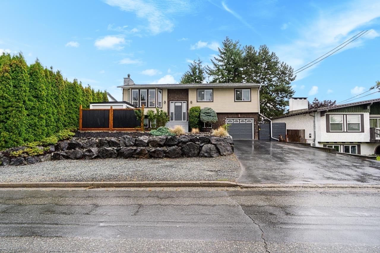 8134 Philbert St, Mission, BC V2V 4W7