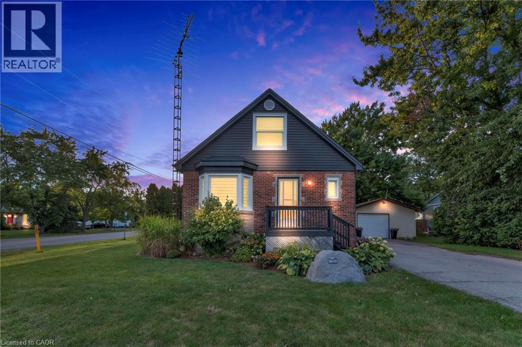 680 Woodburn Rd, Hamilton, ON L0R 1P0
