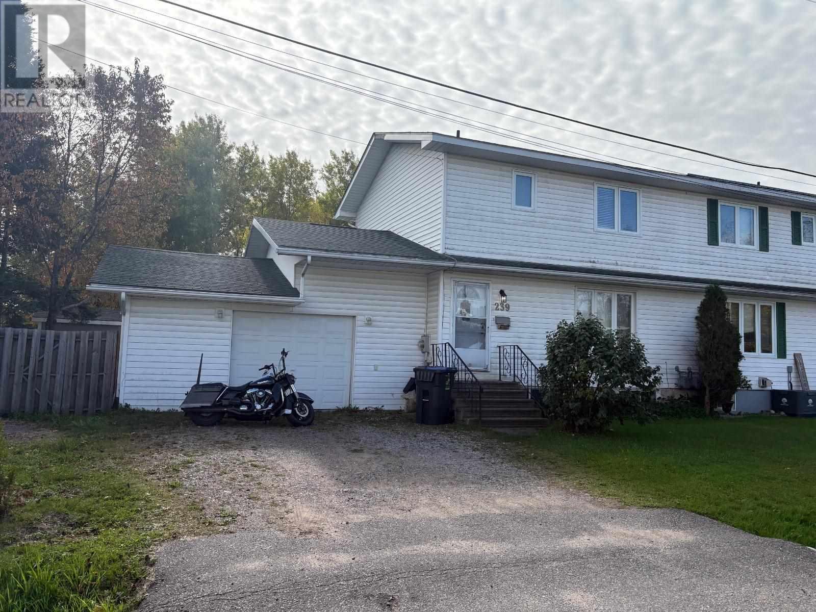 239 Langdon Rd, Sault Ste. Marie, ON P6C 2Y1