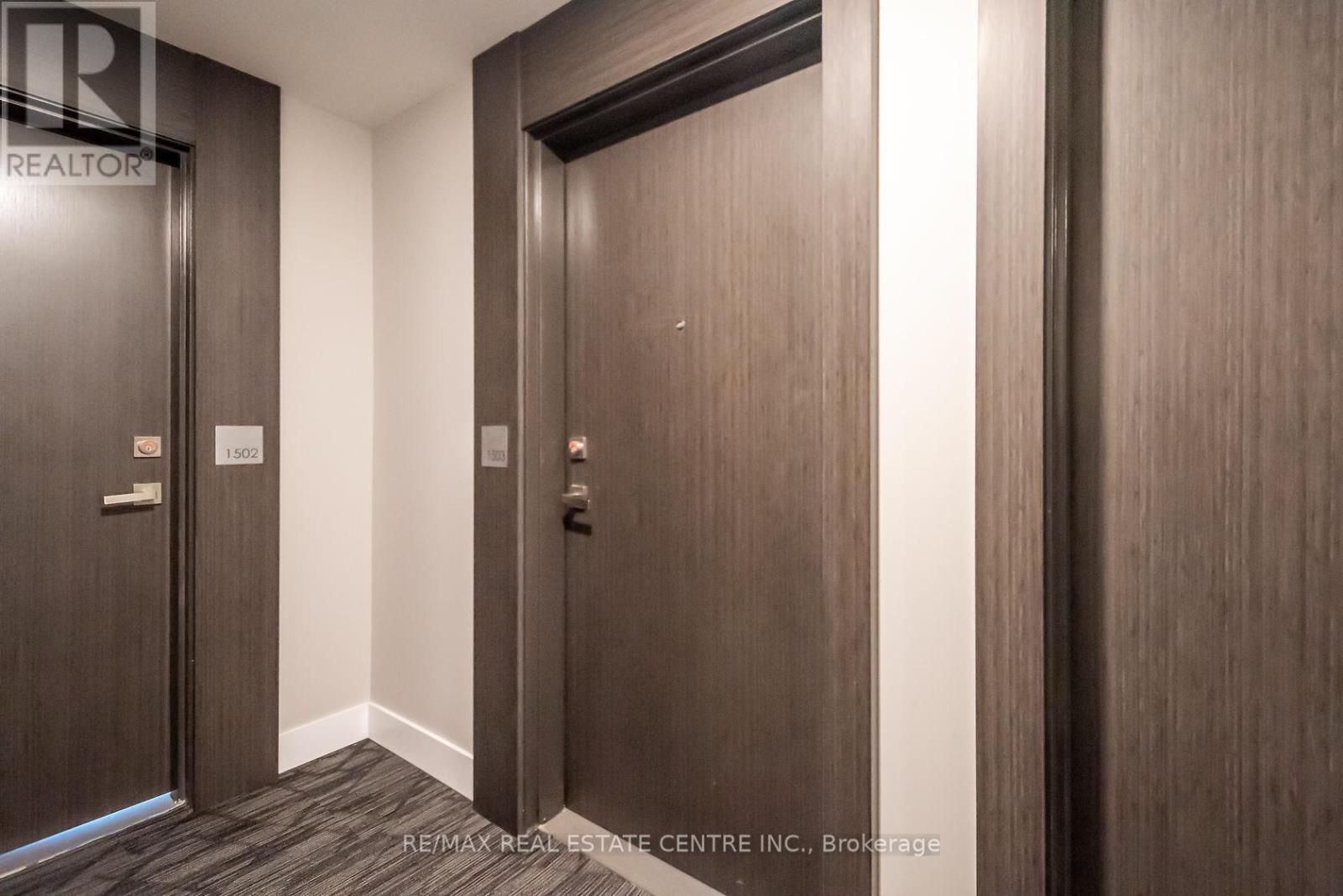 1503 15 Queen St S, Hamilton, ON L8P 0C6