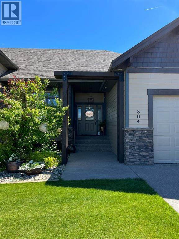 804 Fairway Blvd, Cardston, AB T0K 0K0