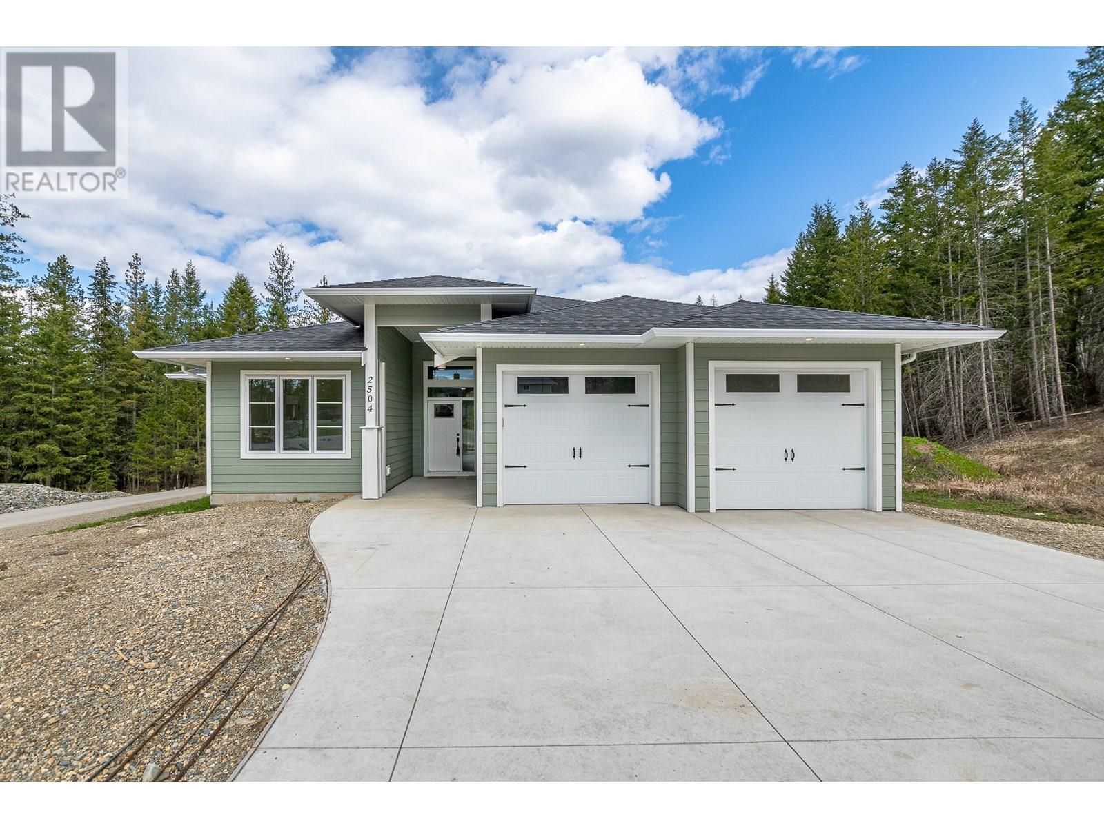 2504 Fox Glen Way Lot Apt 11, Blind Bay, BC V0E 1H0