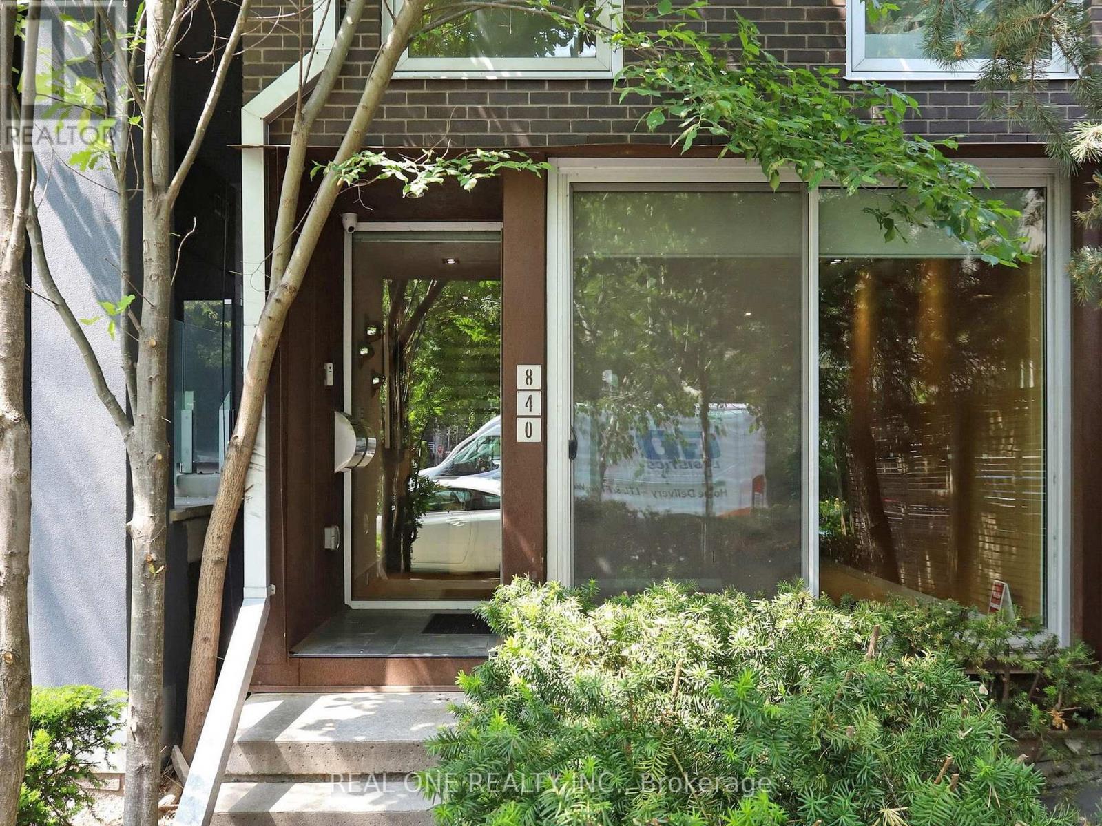 840 Richmond St W, Toronto, ON M6J 1C9