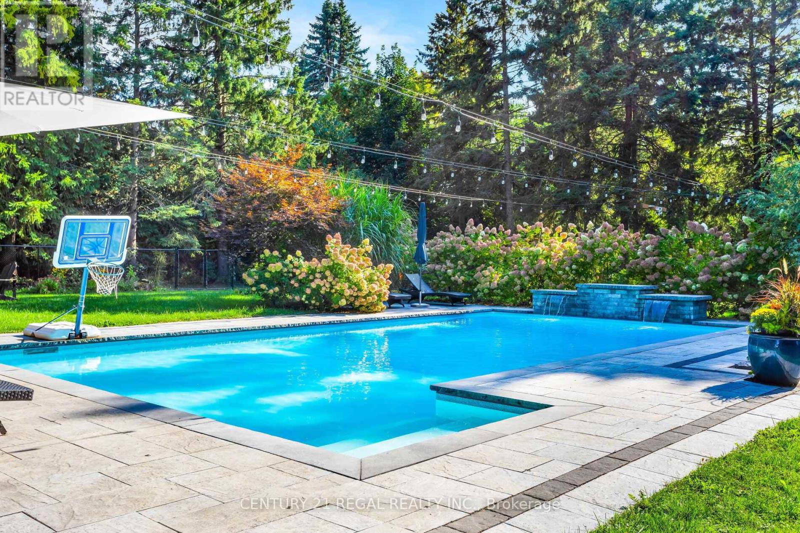 4434 Cedar Springs Rd, Burlington, ON L7P 0P8