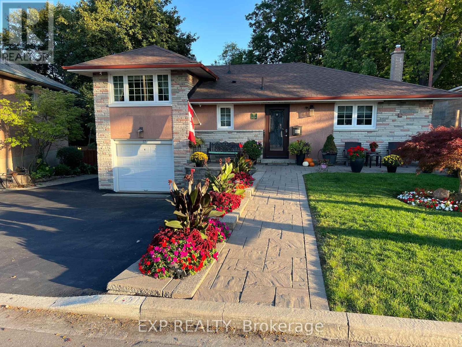 77 Letchworth Cres, Toronto Downsview-roding-cfb, ON M3M 1Z1