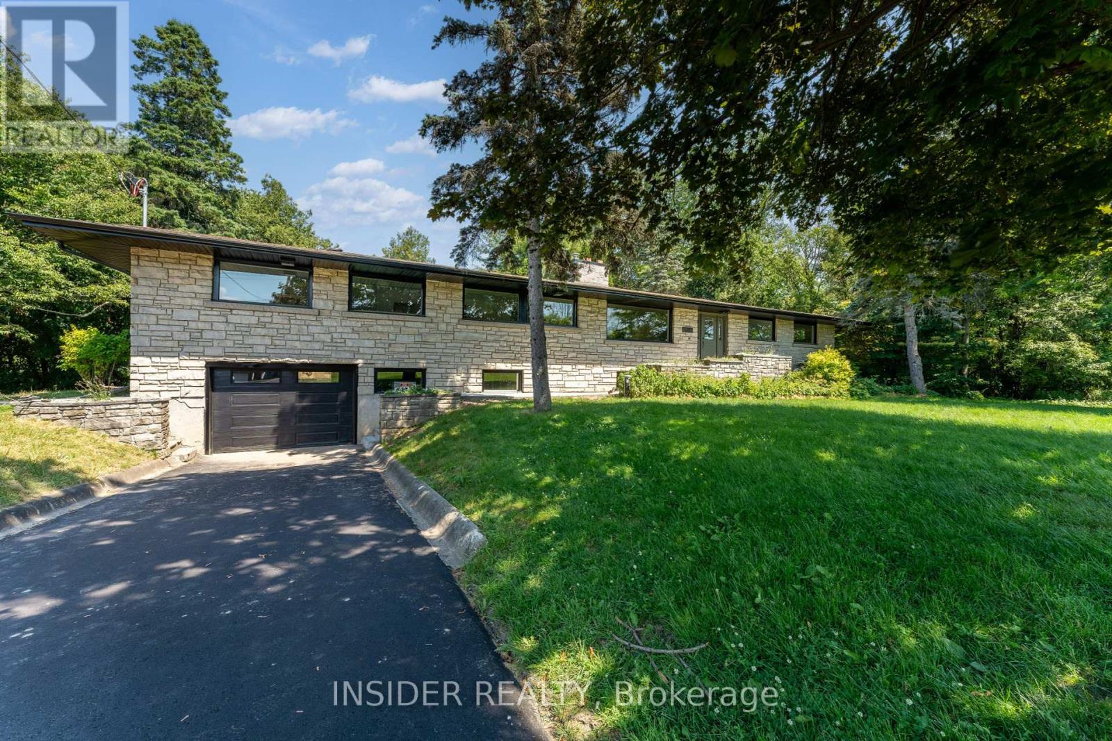 1802 Sydenham Road, Kingston City North Of 401, ON K7L 4V4