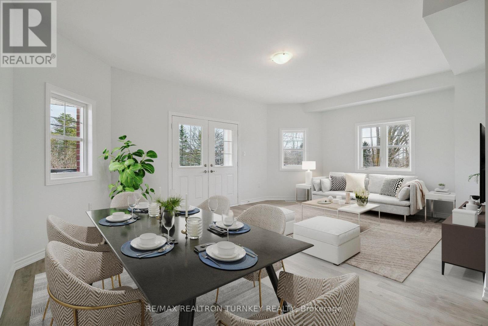 2 Ravenscraig Pl, Innisfil Cookstown, ON L0L 1L0