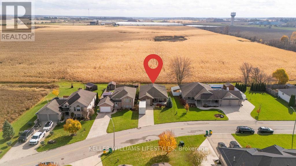 295 South St, Southwest Middlesex, ON N0L 1M0
