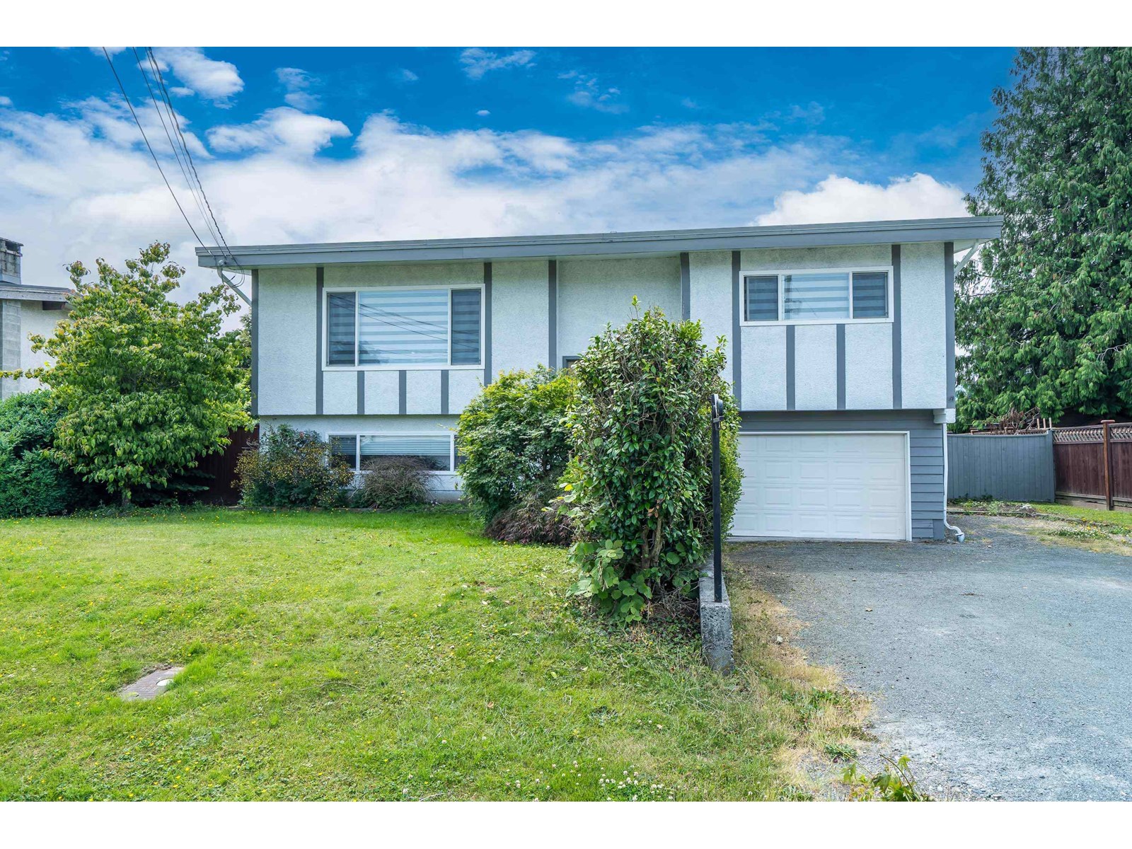 45290 Spruce Drivesardis West Vedder, Chilliwack, BC V2R 1E9