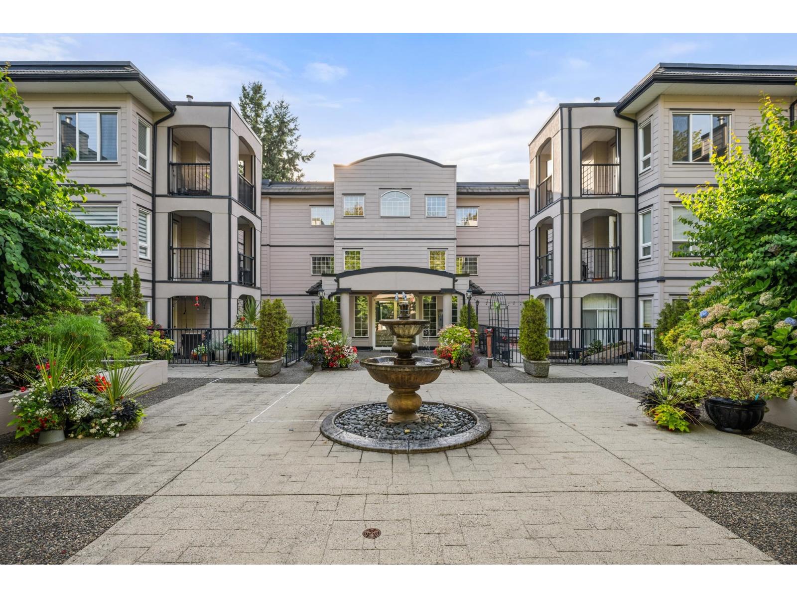 1533 Best Street Unit 301, White Rock, BC V4B 4E9