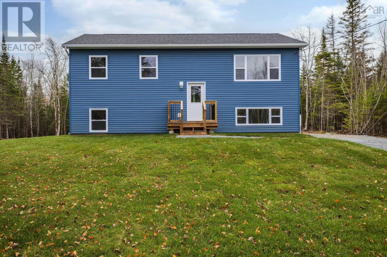 47 Maloney Rd, Admiral Rock, NS B0N 2H0