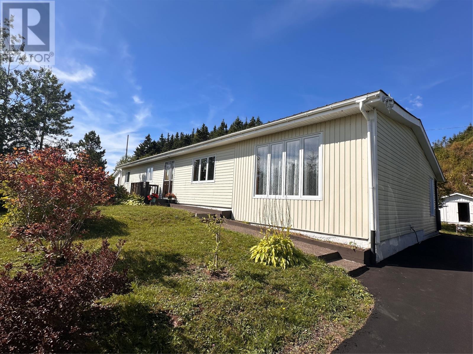 450 Main Rd, Big Salmonier, NL A0E 2G0