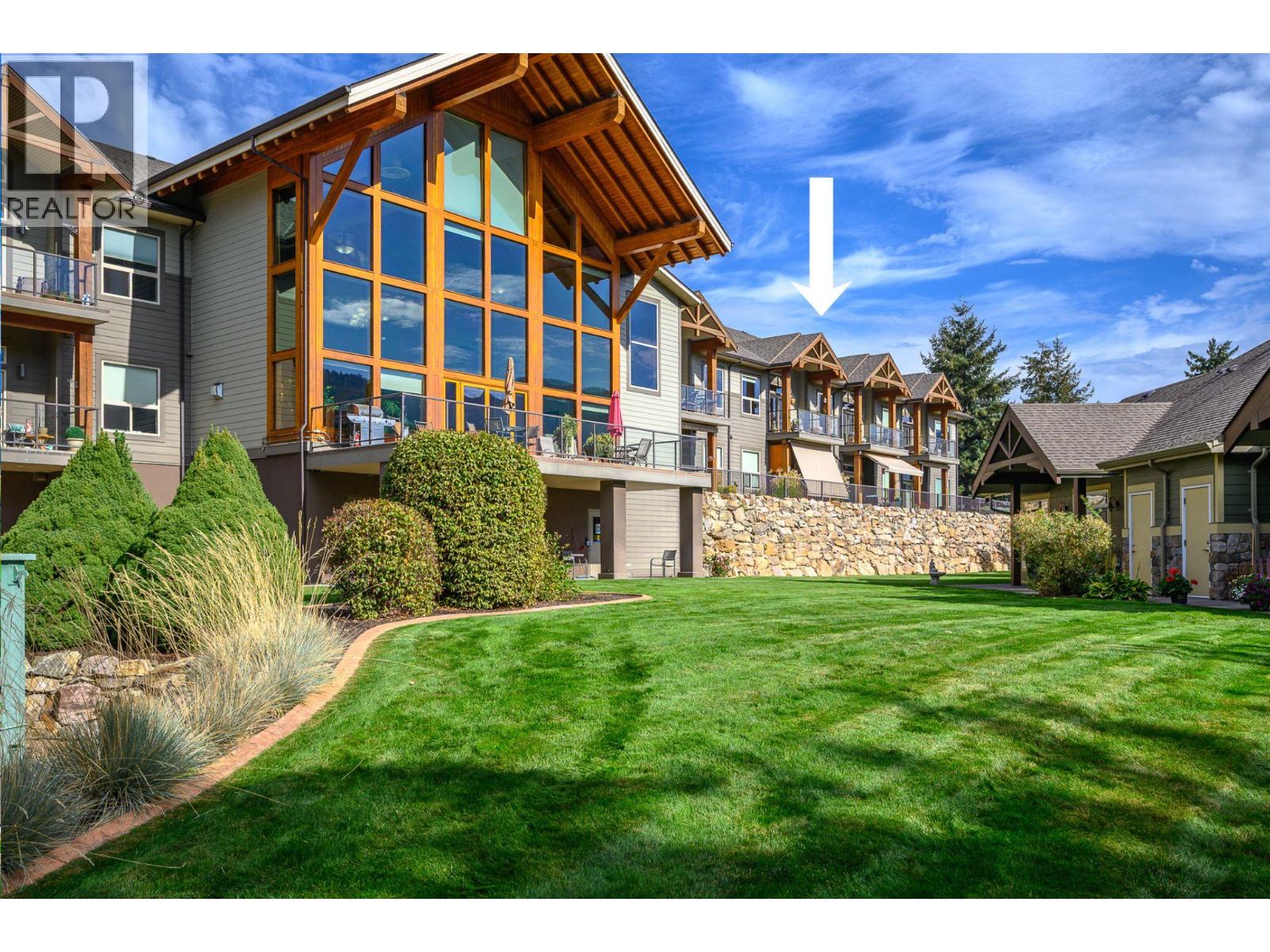 9100 Mackie Drive Unit 212, Coldstream, BC V1B 1G9