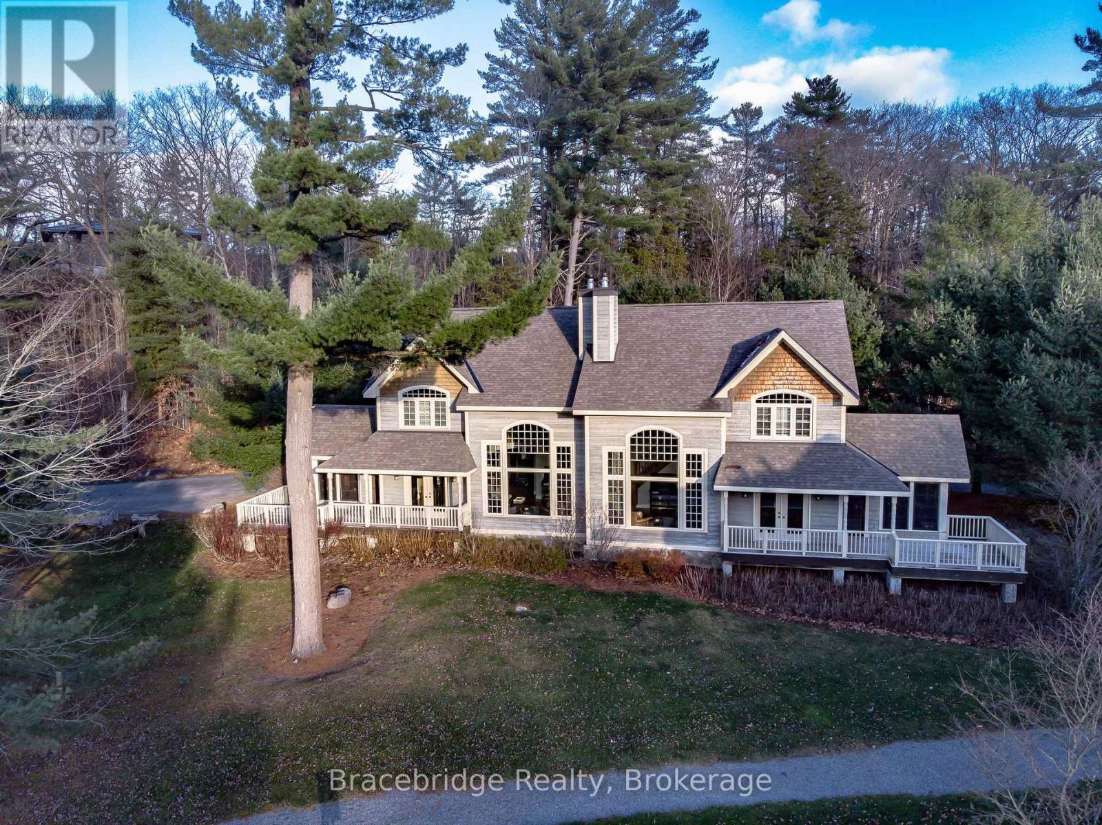 3876 Muskoka District Road 118 West 2 W5, Muskoka Lakes, ON P0B 1J0
