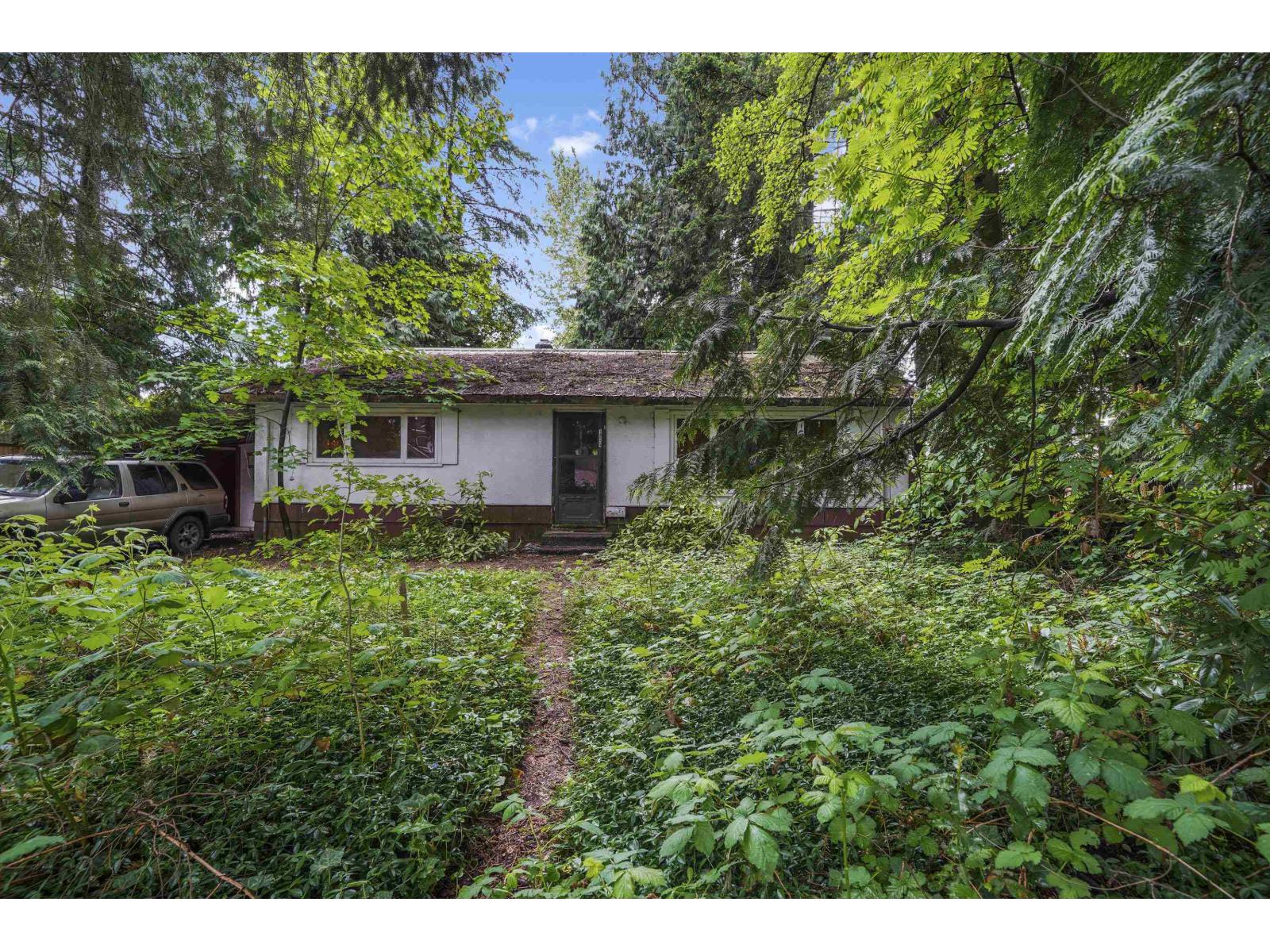 90 Avenue Unit 14924 #a, Surrey, BC V3R 1B4