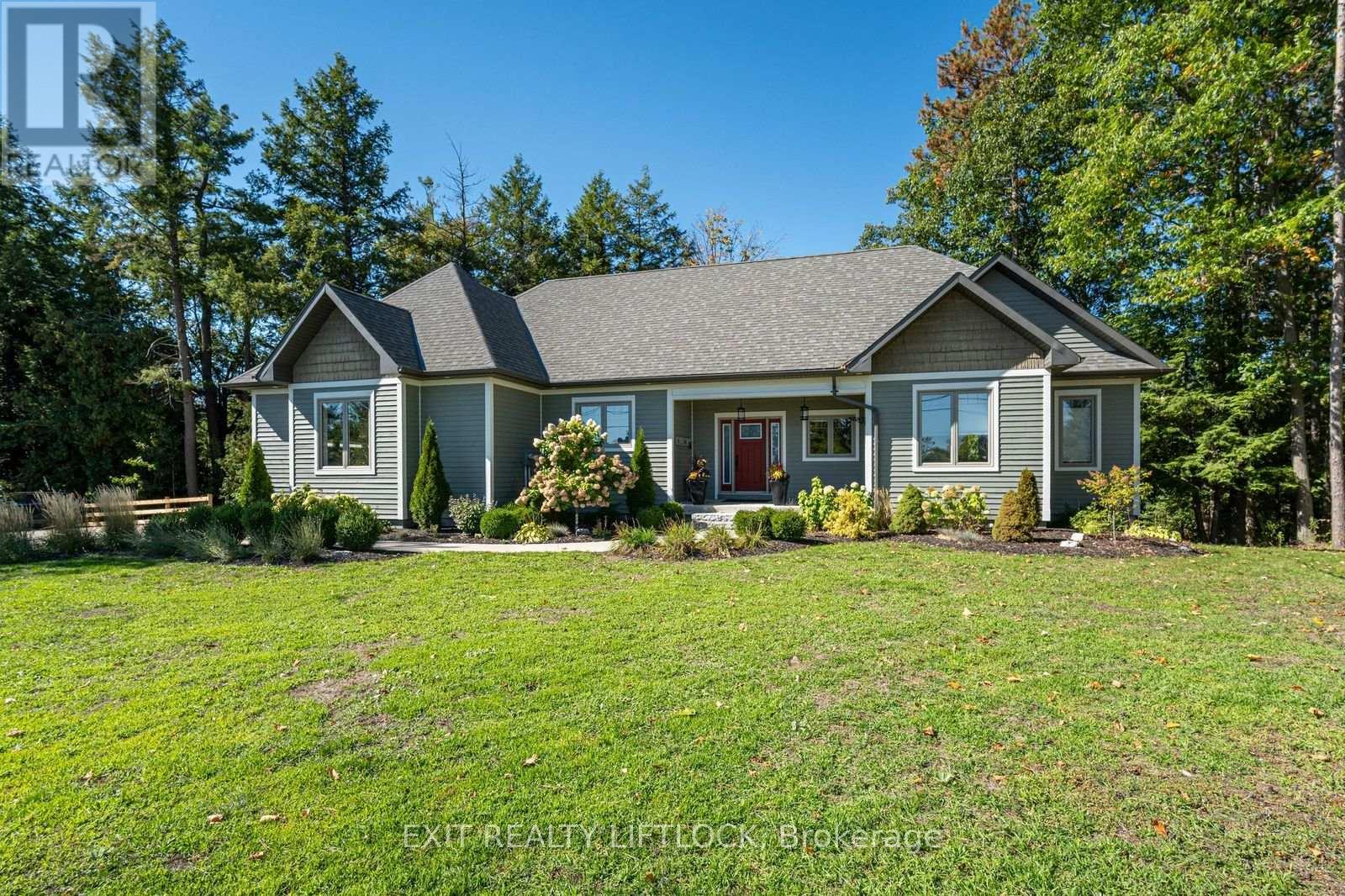 404 County Road 4, Douro-Dummer, ON K9J 6Y2