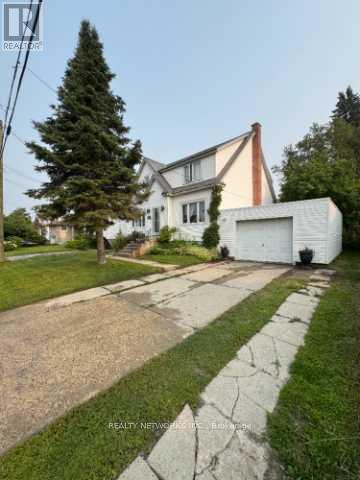 621 Howard Ave, Timmins, ON P4N 5V7