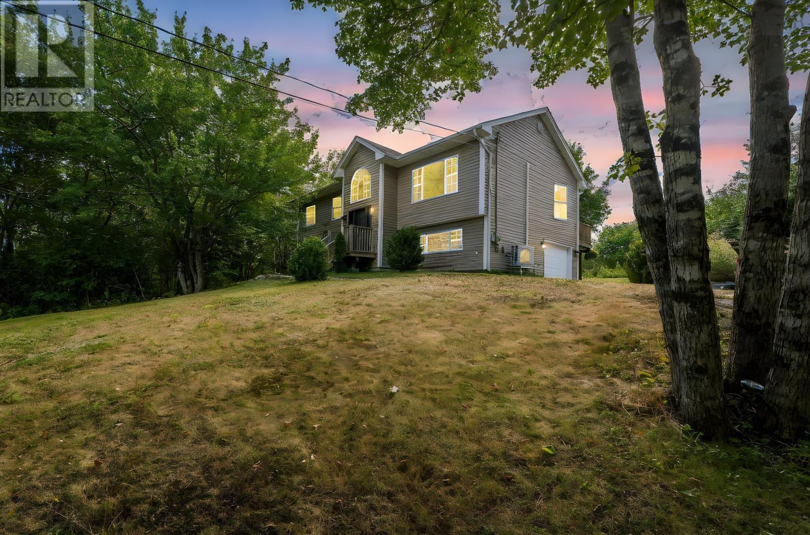 357 Abbey Rd, Stillwater Lake, NS B3J 1R1