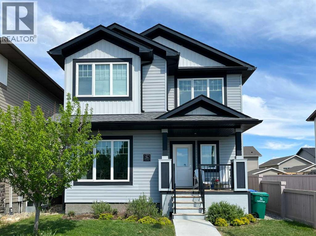 1271 Keystone Rd W, Lethbridge, AB T1J 5E3