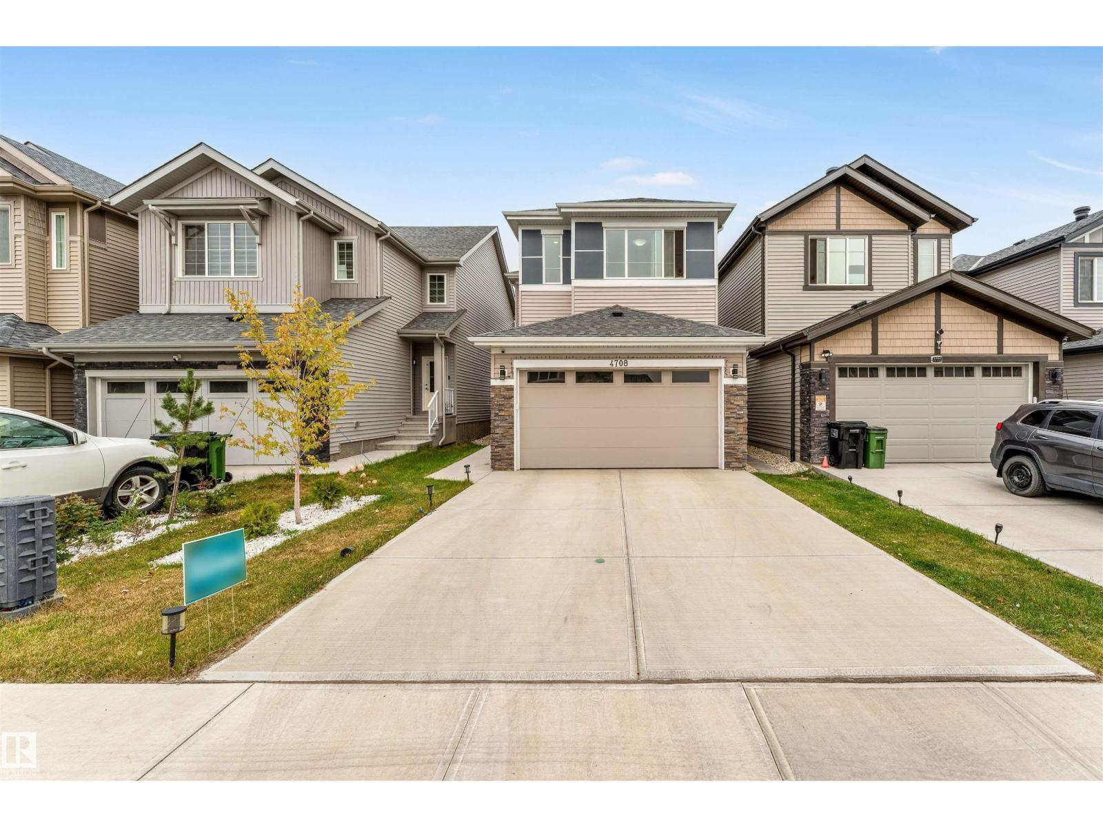 177 Av Nw Unit 4708, Edmonton, AB T5Y 4G4