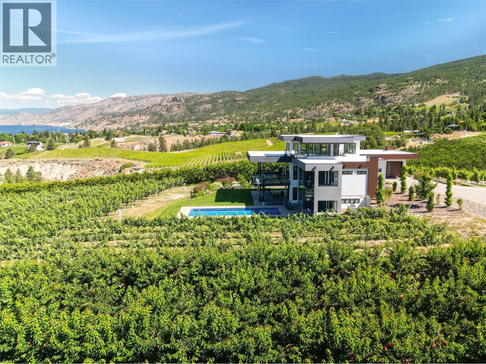 2805 Aikins Loop, Naramata, BC V0H 1N1