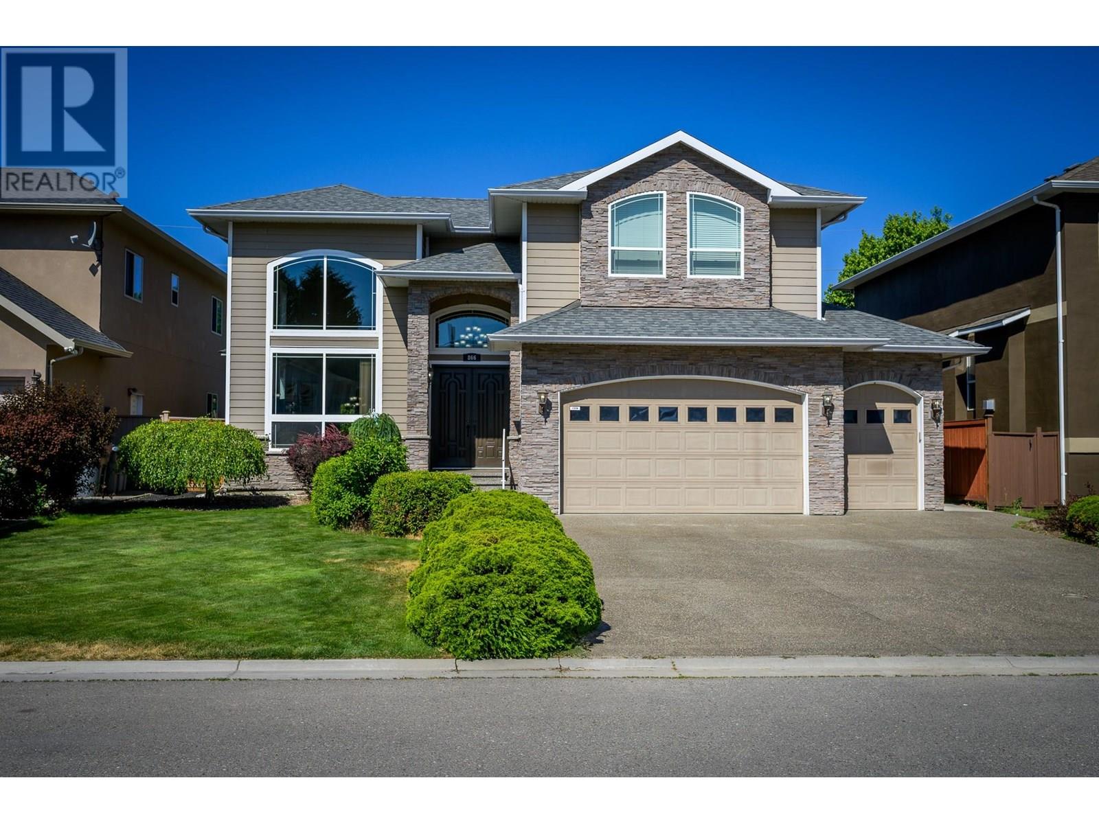 866 Arlington Ct, Kamloops, BC V2B 8T4