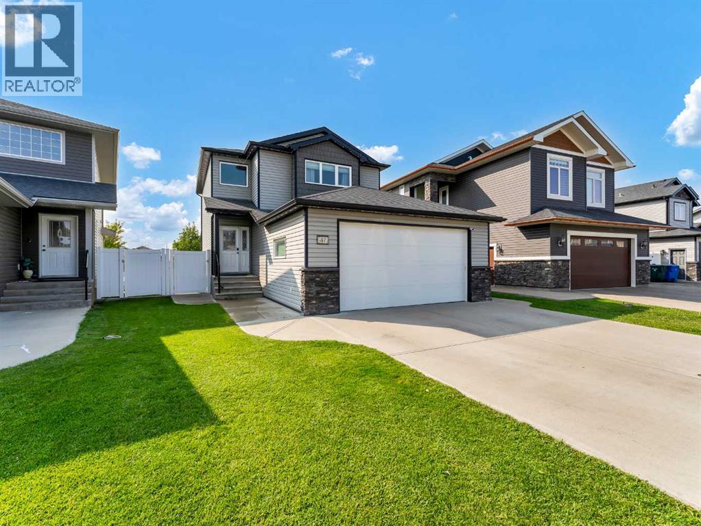 47 Sterling Link SE, Medicine Hat, AB T1B 4N2