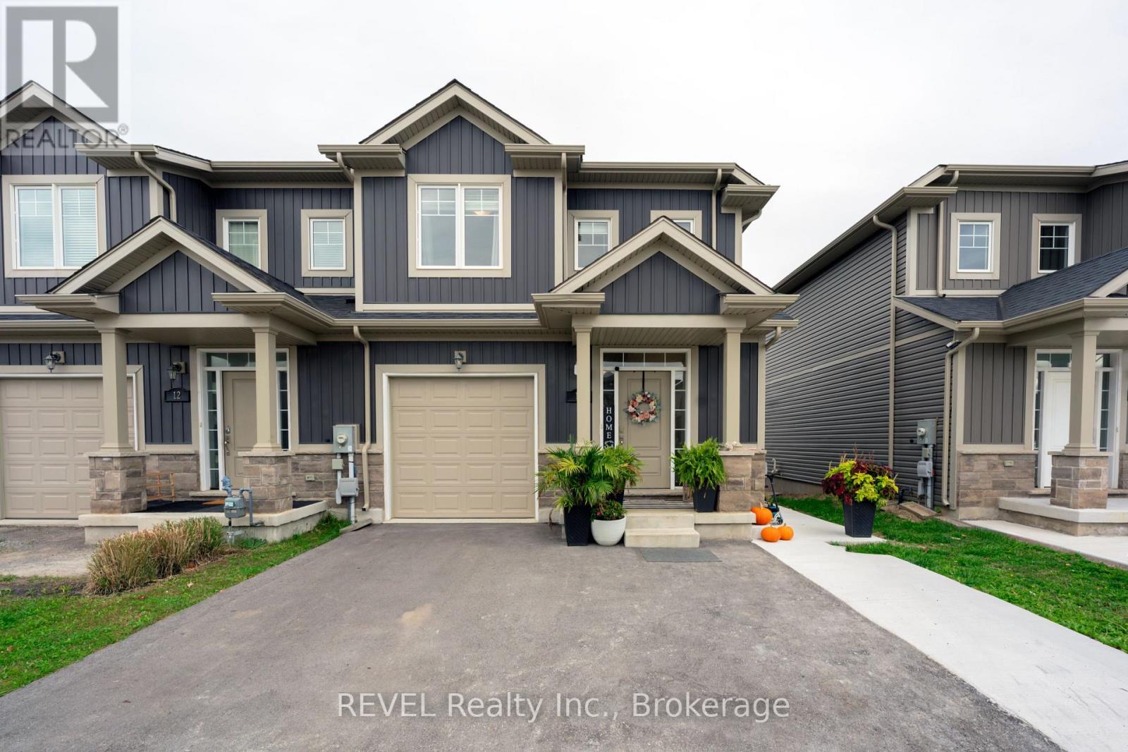 10 Damude Ave, Thorold, ON L2V 0G6