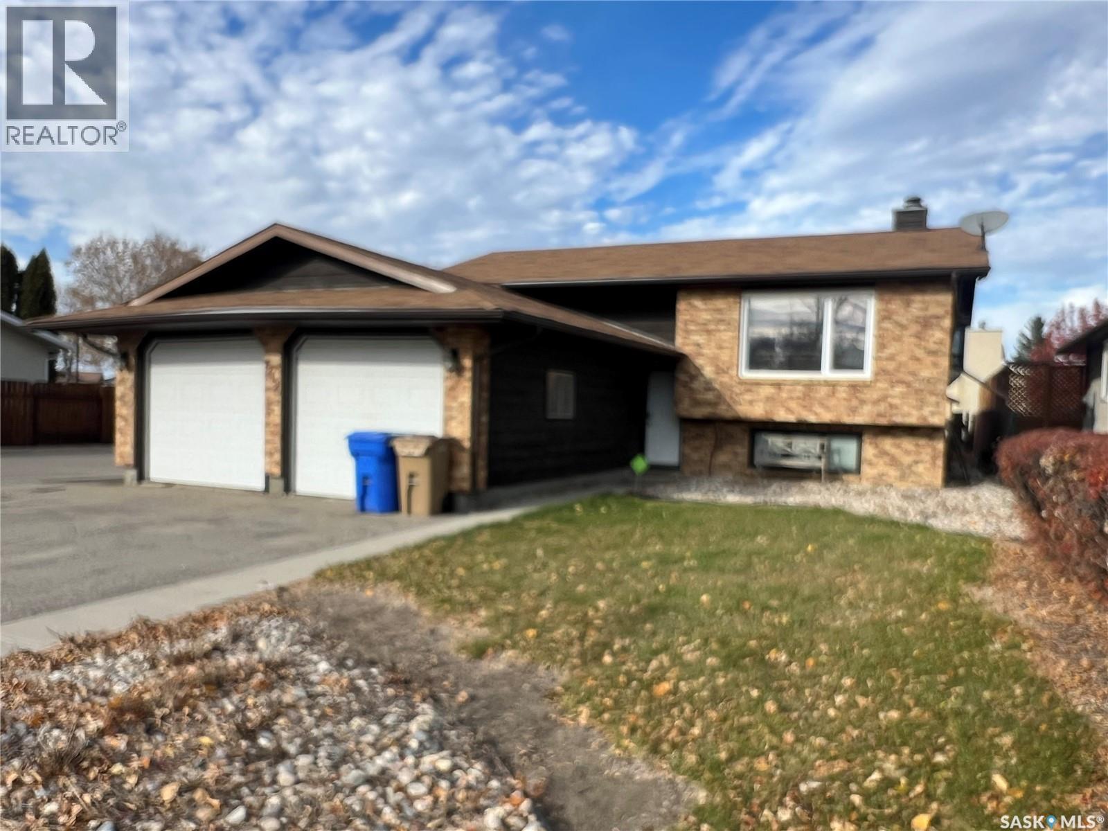 7212 1 Avenue North, Regina, SK S4X 3C4