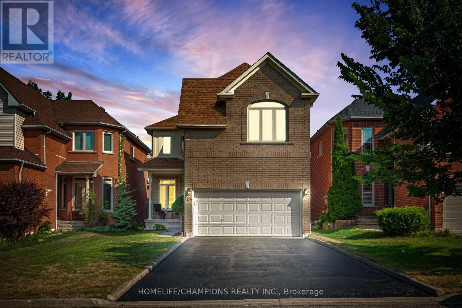 104 Secord St, Pickering, ON L1V 6V6
