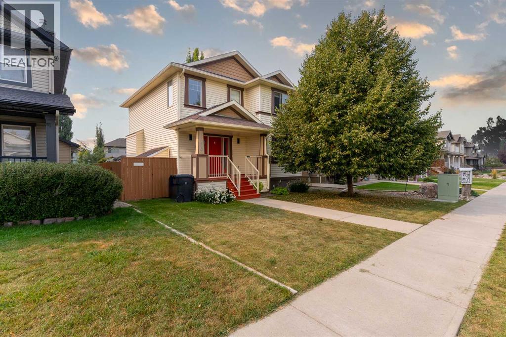170 Southgate Blvd S, Lethbridge, AB T1K 8C1