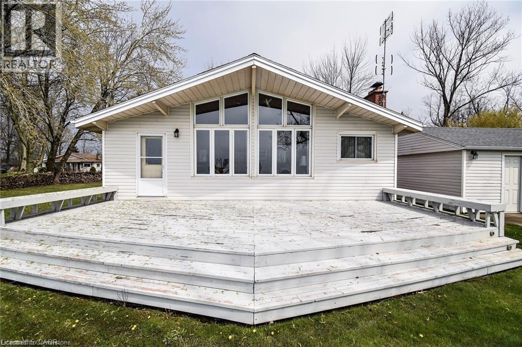 13 Erie Heights Line, Dunnville, ON N0A 1K0