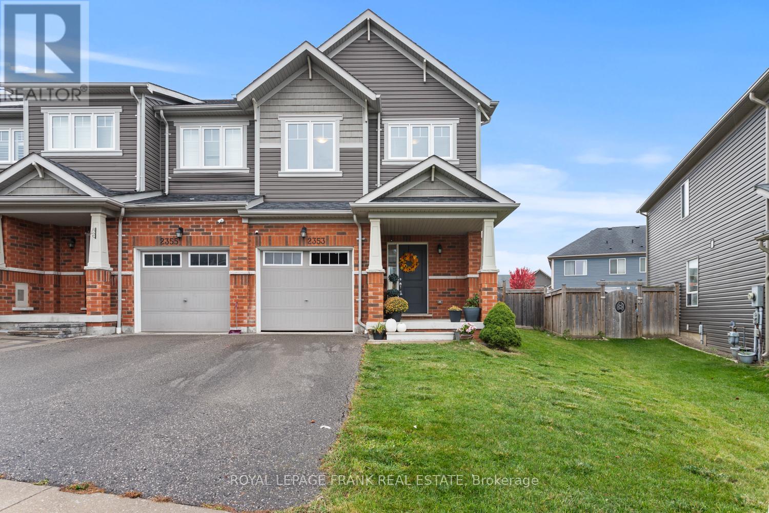2353 Hill Rise St, Oshawa, ON L1L 0G8