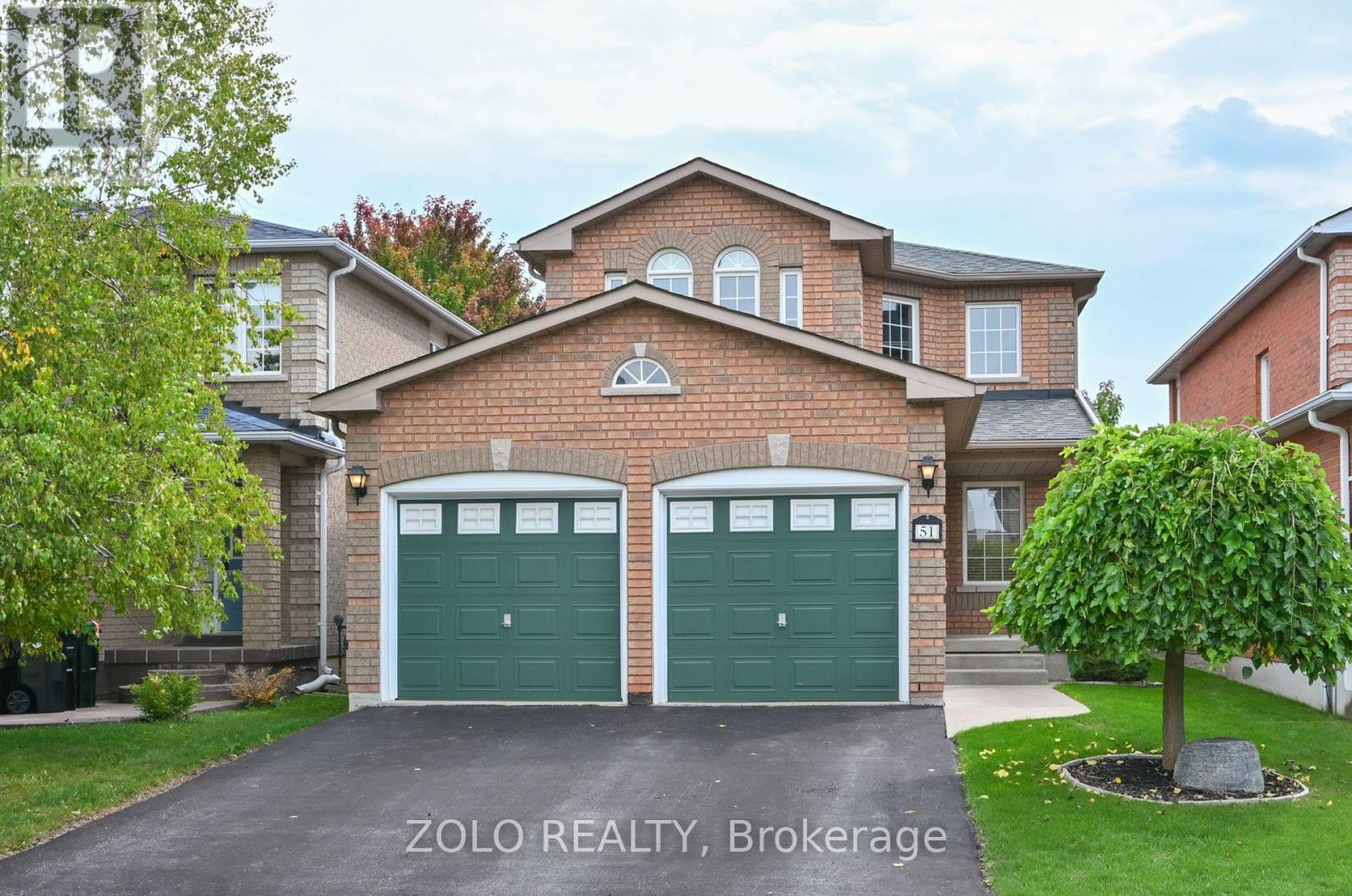 51 Catherine Dr, Barrie, ON L4N 0H1