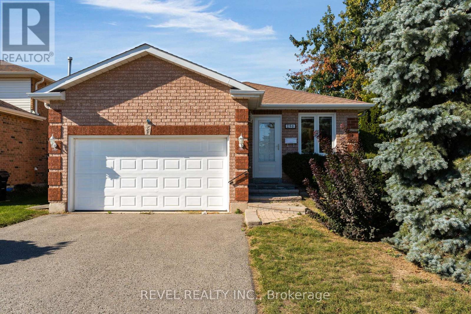 290 Cundles Rd W, Barrie, ON L4N 7C9