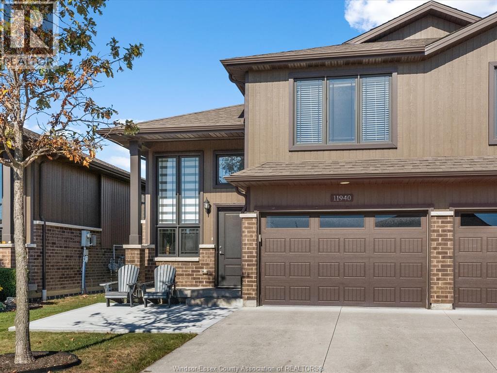 11940 Thistledown Ave, Windsor, ON N8P 0B7