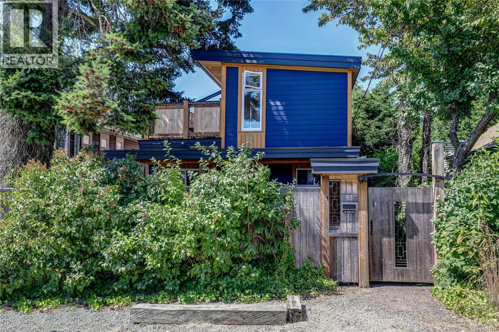 93 Ashlar Ave, Nanaimo, BC V9R 3P3