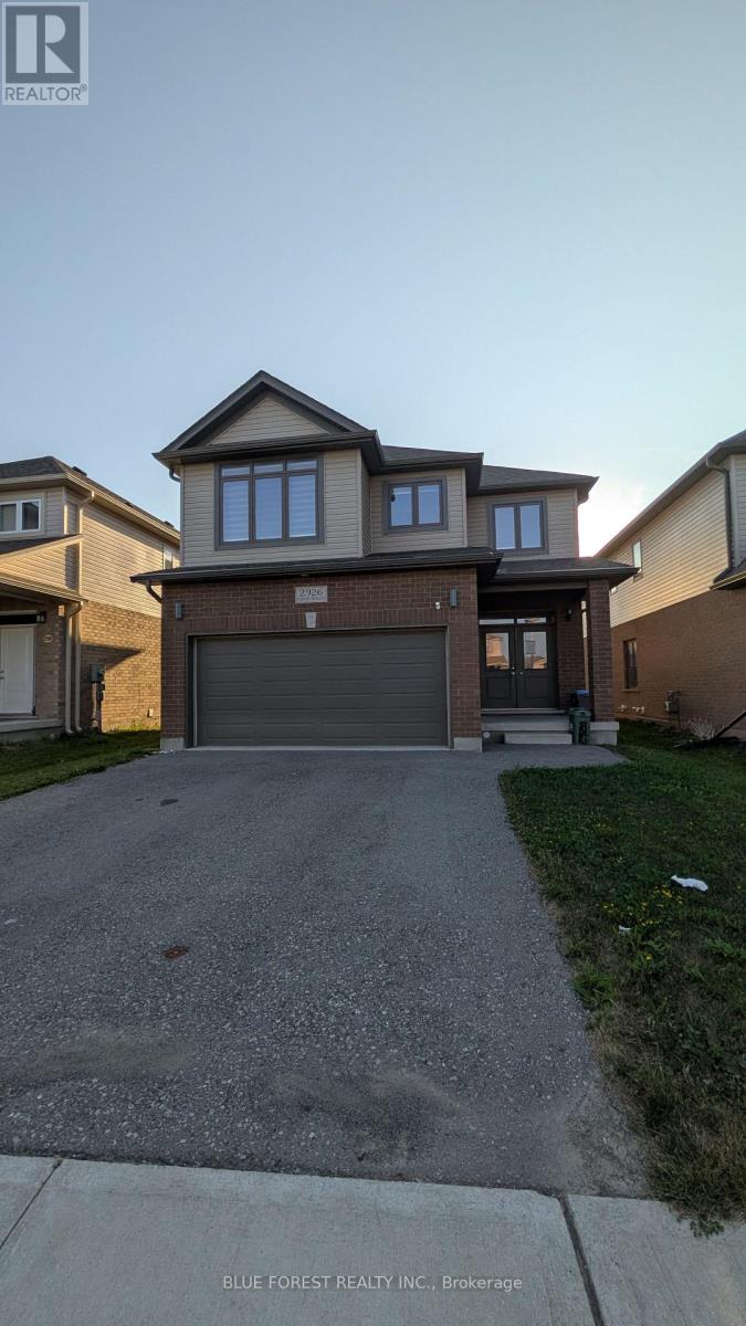 2926 Turner Cres, London South South U, ON N6M 0J3