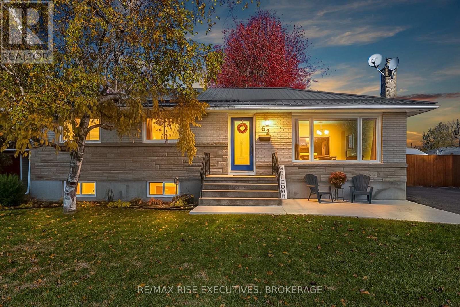 62 Briscoe St, Loyalist Amherstview, ON K7N 1G1