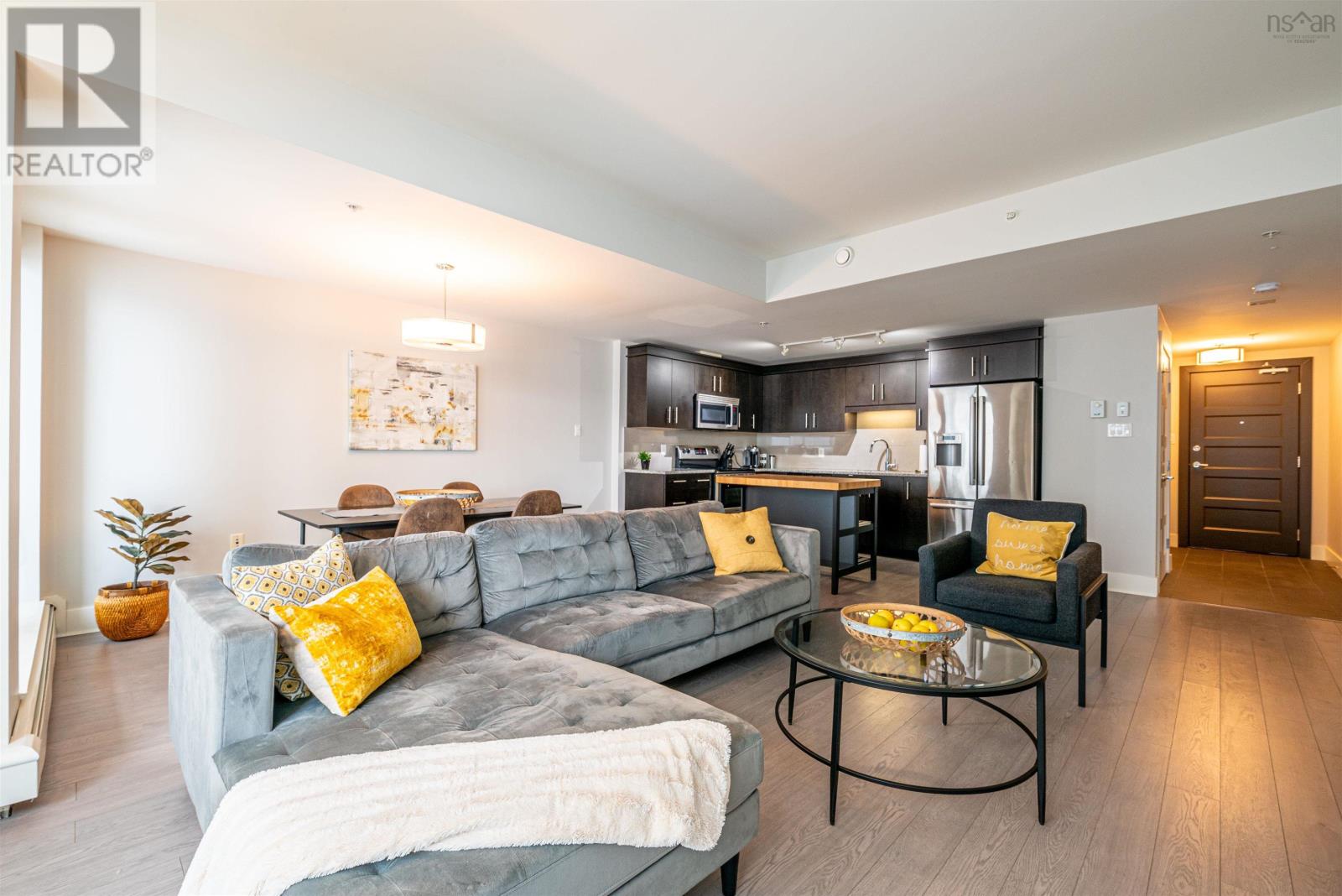 15 Kings Wharf Place Unit 403, Dartmouth, NS B2Y 0C2