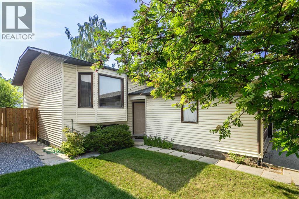 92 Ventura Way NE, Calgary, AB T2E 8G5