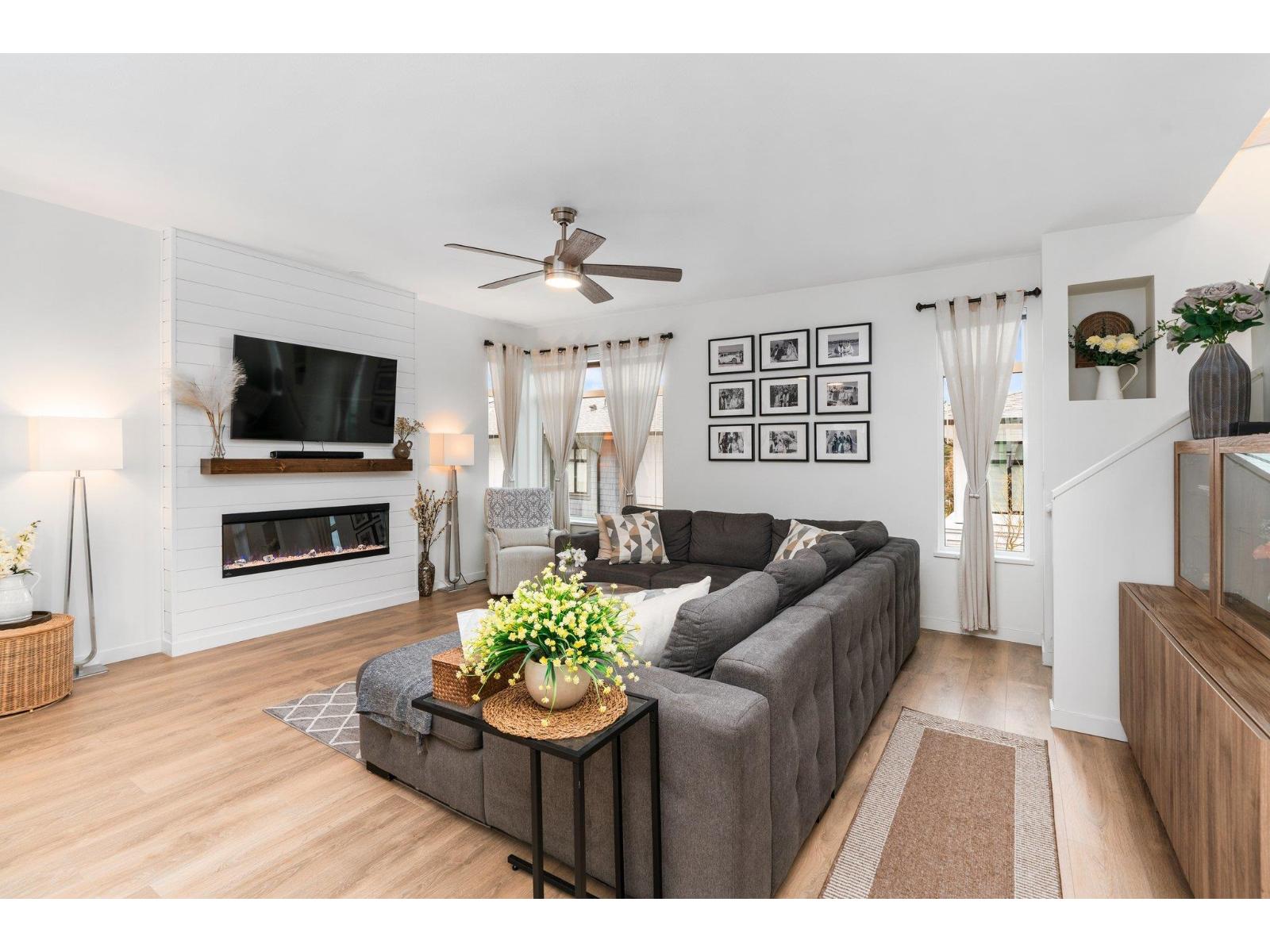 15235 Sitka Drive Unit 41, Surrey, BC V3S 0A9