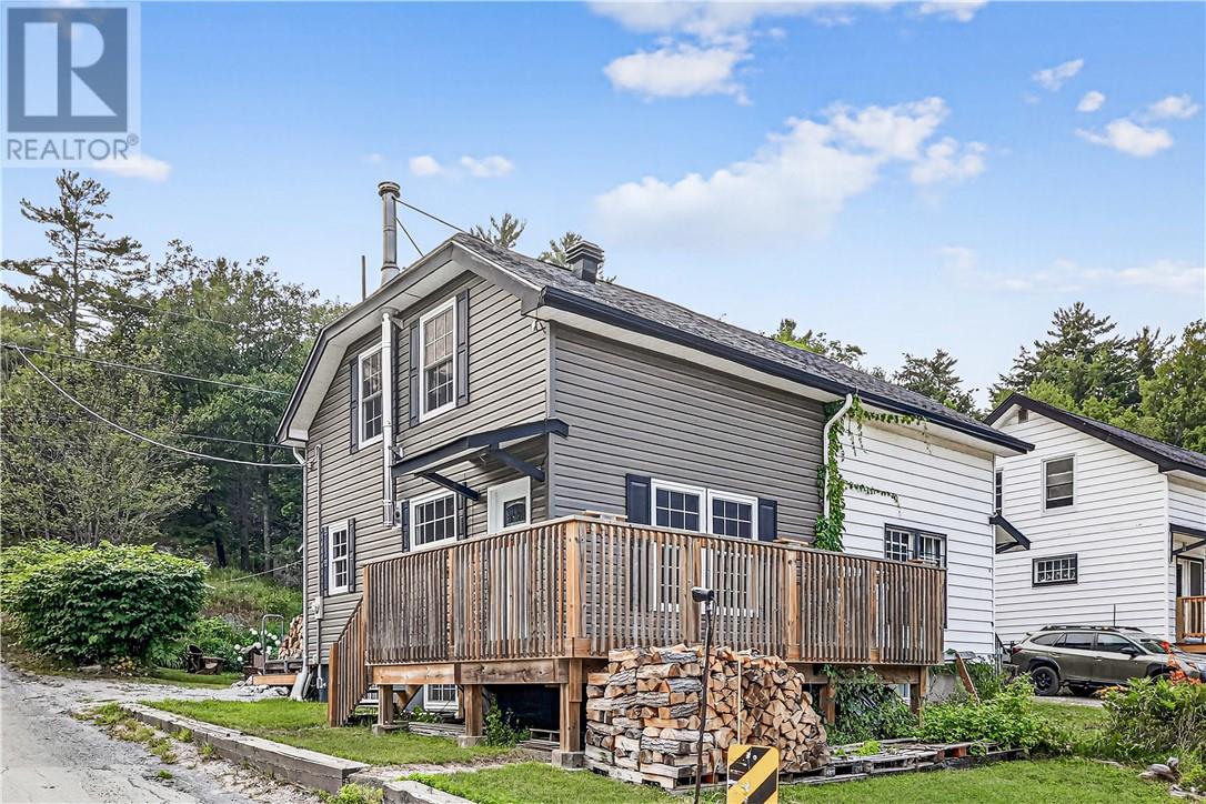 1013 Crescent Road Unit A, Willisville, ON P0P 2H0