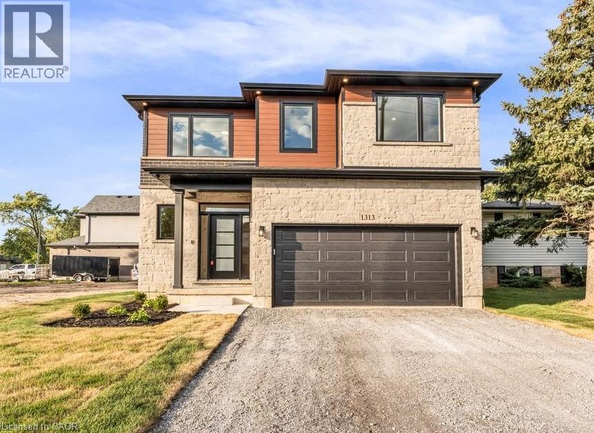 1313 Baseline Rd, Hamilton, ON L8E 5S9
