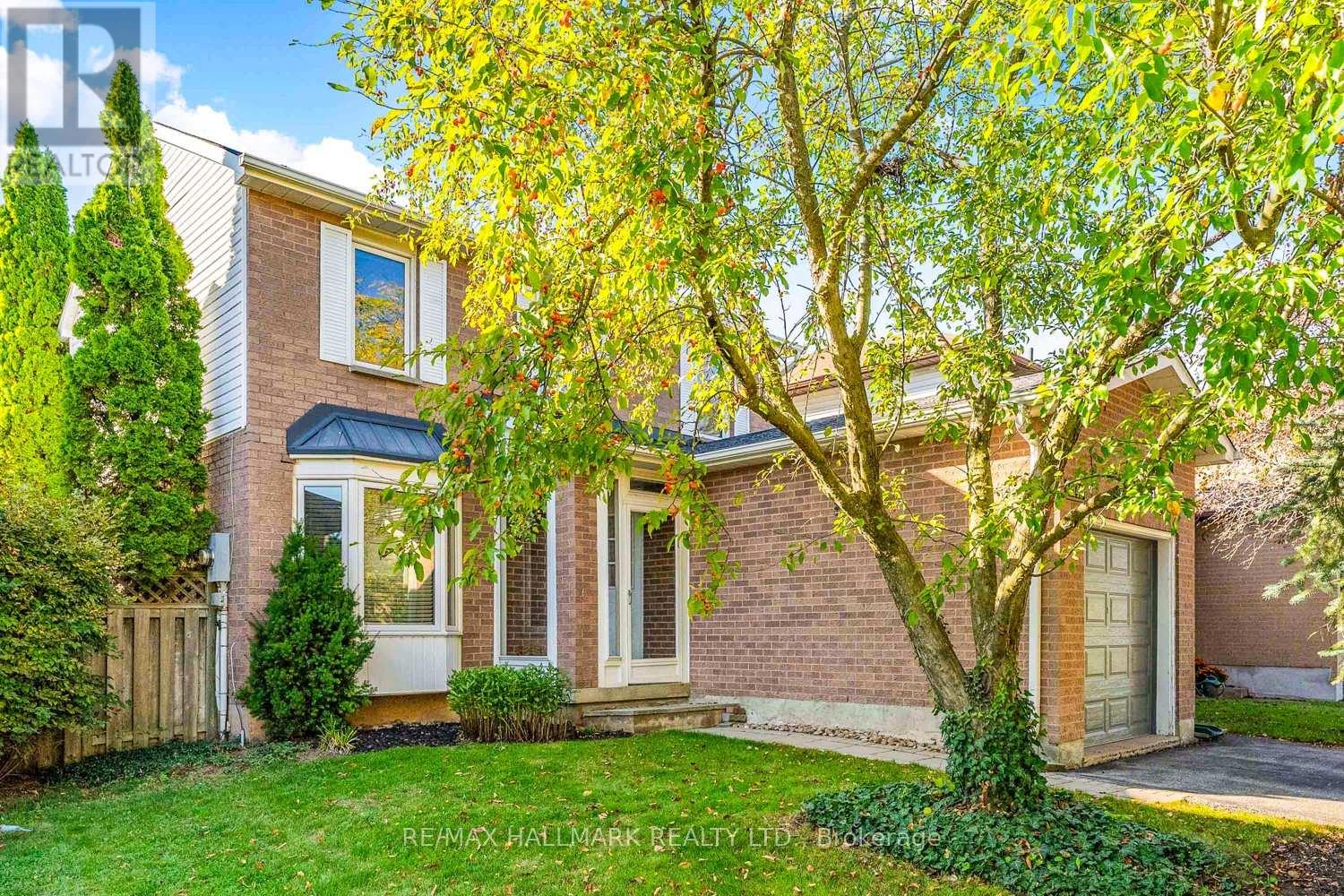 2143 Hunt Cres, Burlington, ON L7M 2P3