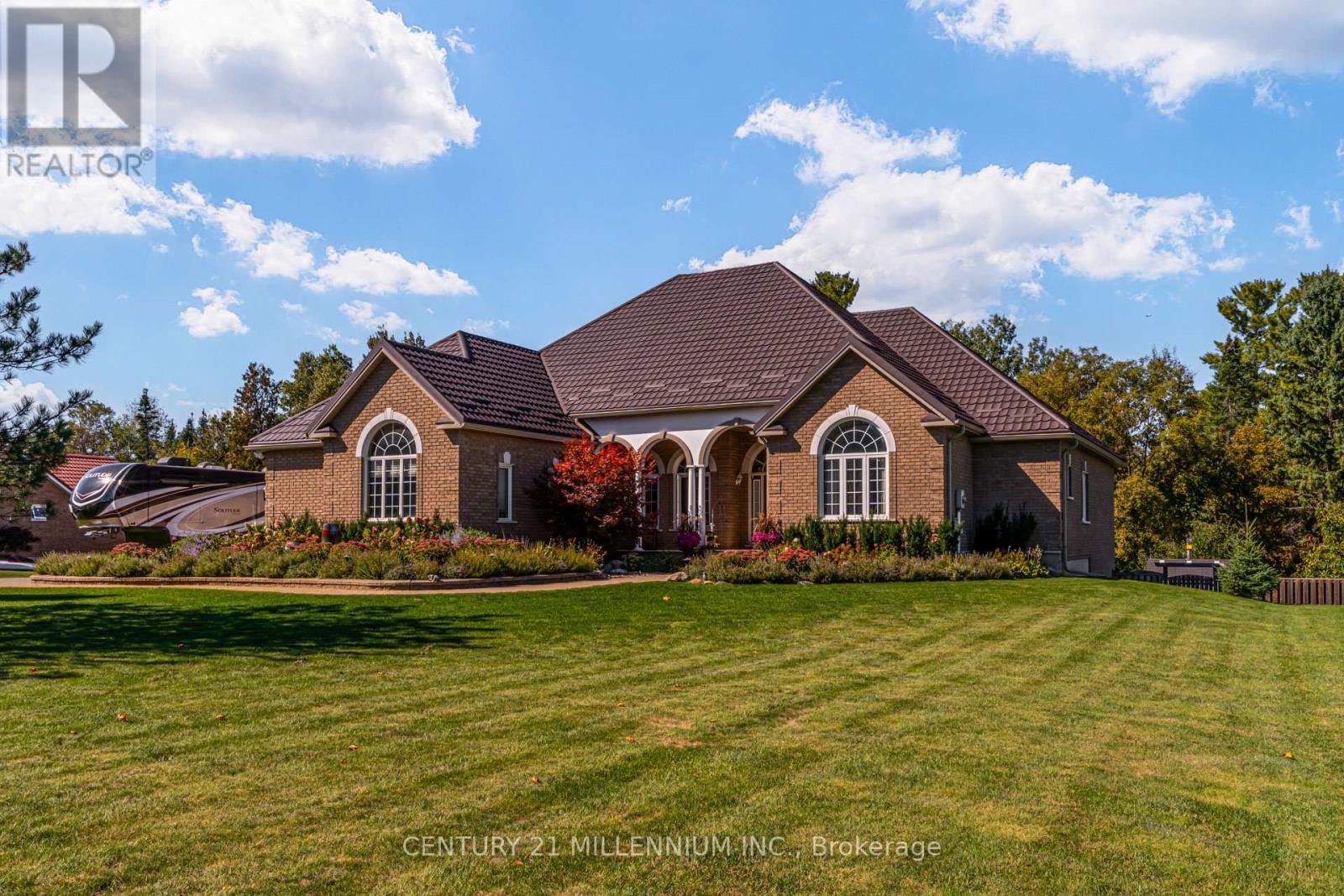 9344 County 1 Rd, Adjala-tosorontio Hockley, ON L0N 1P0