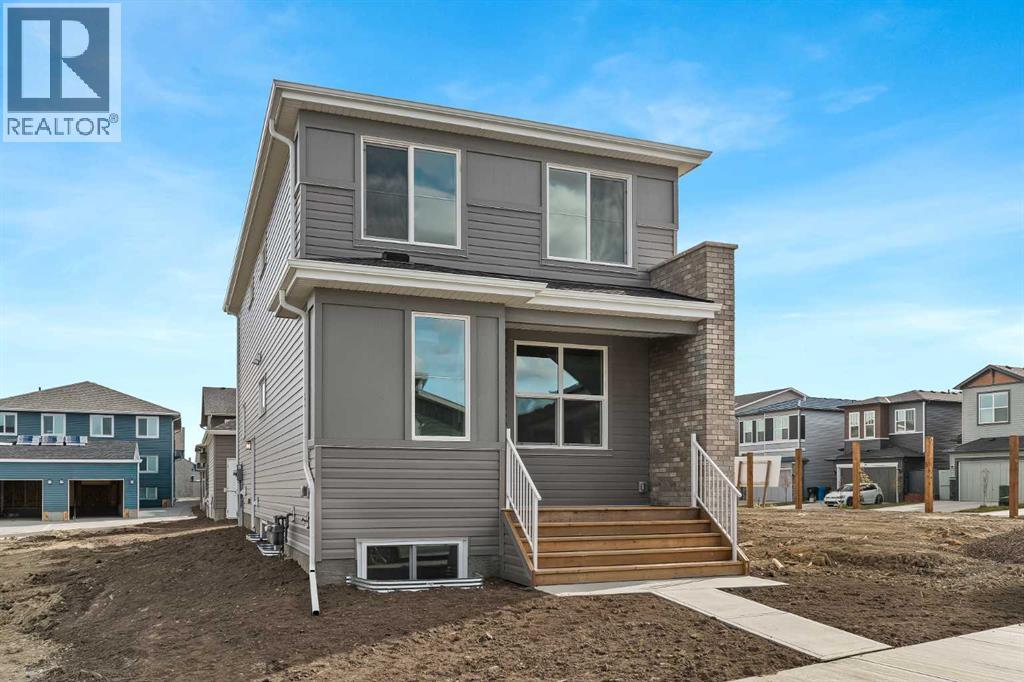 10 Herron Common NE, Calgary, AB T3P 2L2